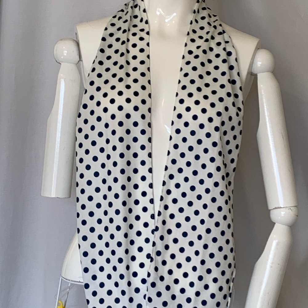 Vintage scarf, white with black polkadots